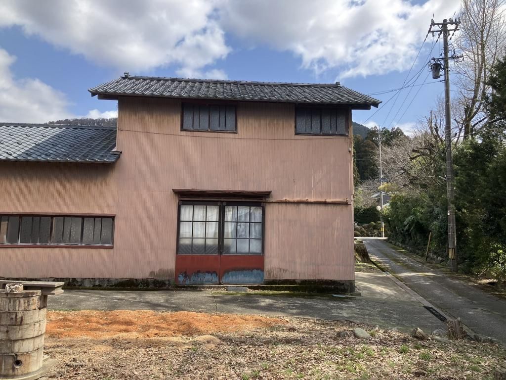 Spacious 10DK House with Large Garden in Sakai, Fukui - Thumbnail 2