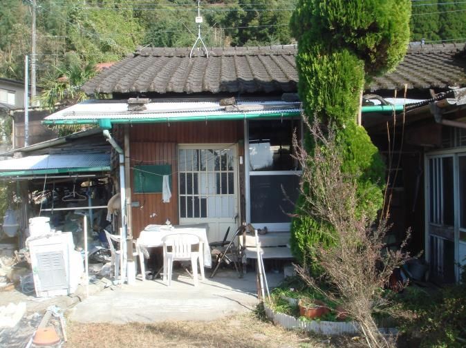 5K House for Sale on 706 sqm Land in Kirishima, Kagoshima - Thumbnail 4