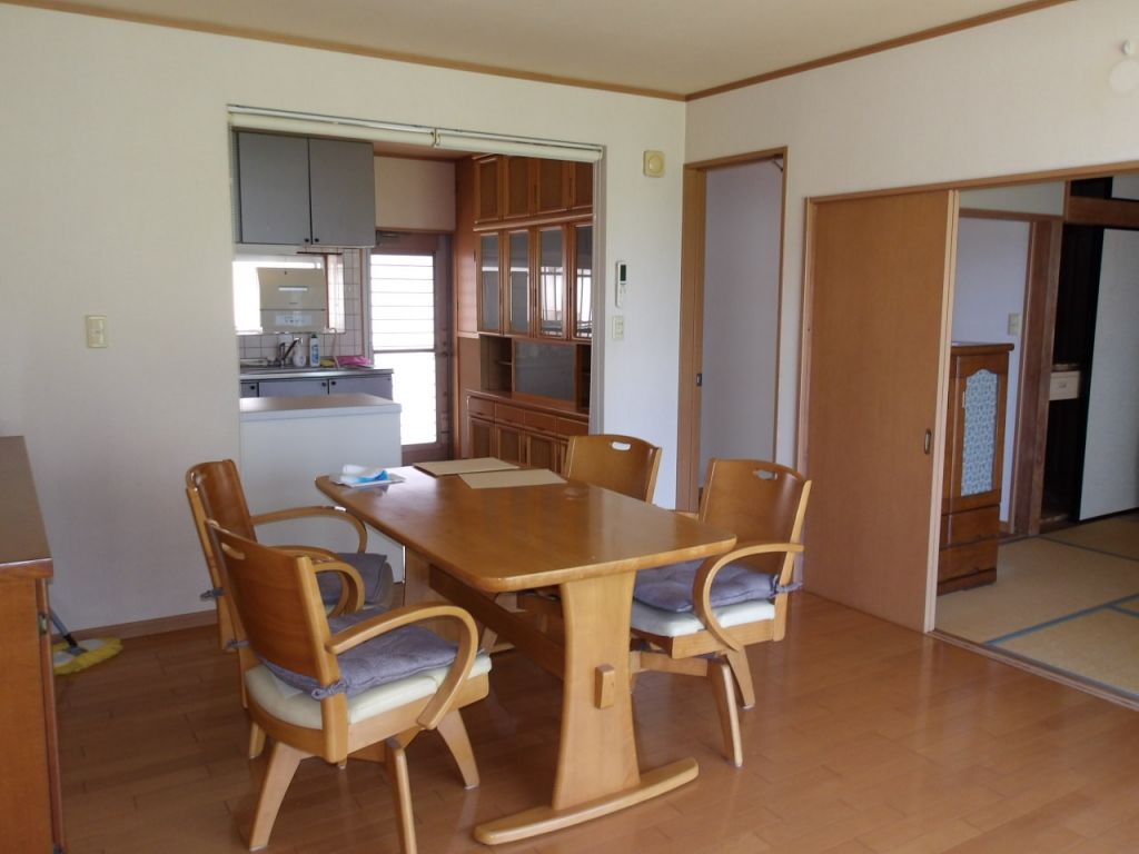 3LDK Detached House for Sale in Kiryu, Gunma - Akiya Bank Property - Thumbnail 3