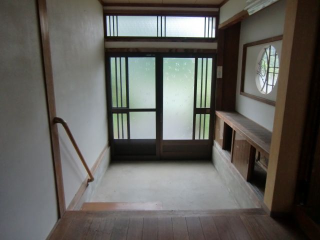 1929 Wooden House with Farmland for Sale in Asago, Hyogo - Thumbnail 3