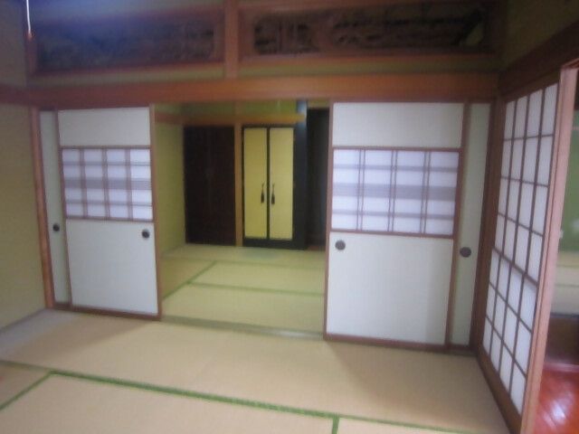 9DK Family House for Sale in Nyuzen, Toyama - 199.63 sqm - Thumbnail 3