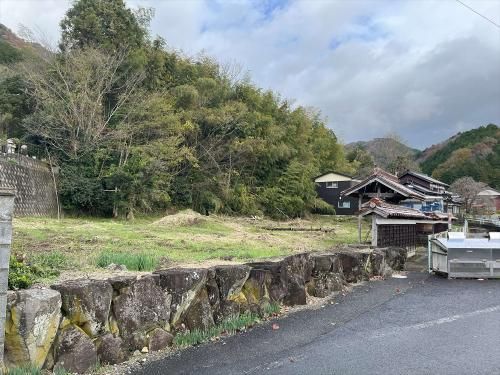 Spacious 1129 sqm Residential Land Plot in Yazu Town, Tottori - Thumbnail 2