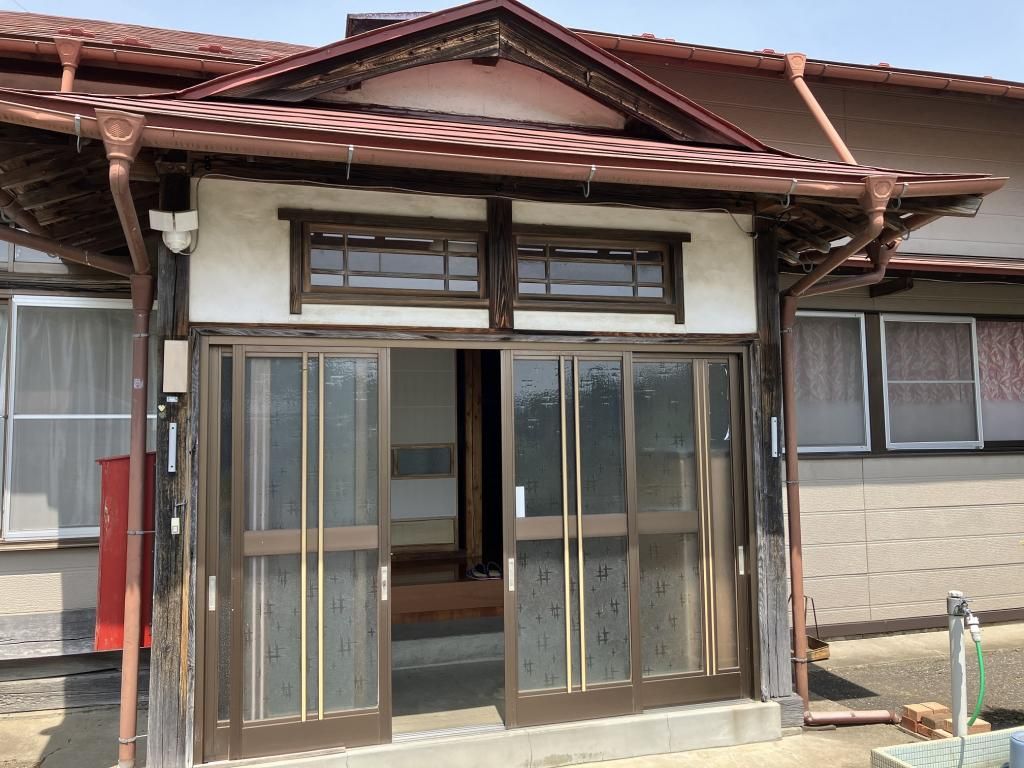 5LDK Traditional House with Large Land Plot for Sale in Miyako, Iwate - Thumbnail 3