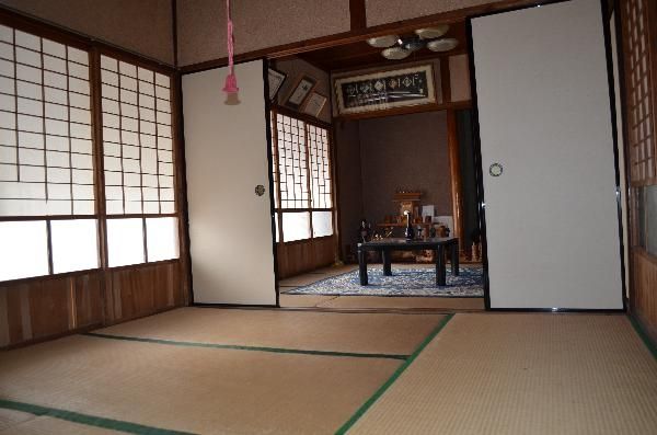 8DK Traditional Wooden House for Rent in Shiso City, Hyogo - Thumbnail 4