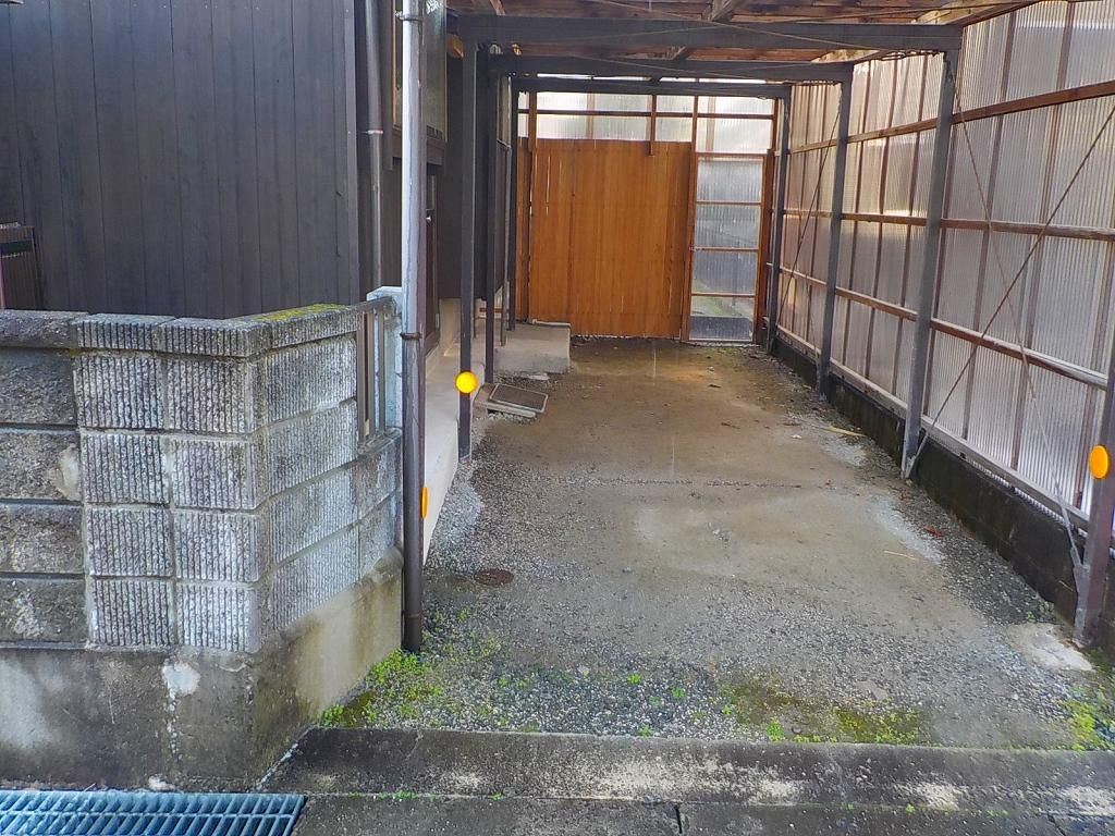 6DK Akiya Bank House in Hokuei, Tottori - 239.95 sqm Land - Thumbnail 2
