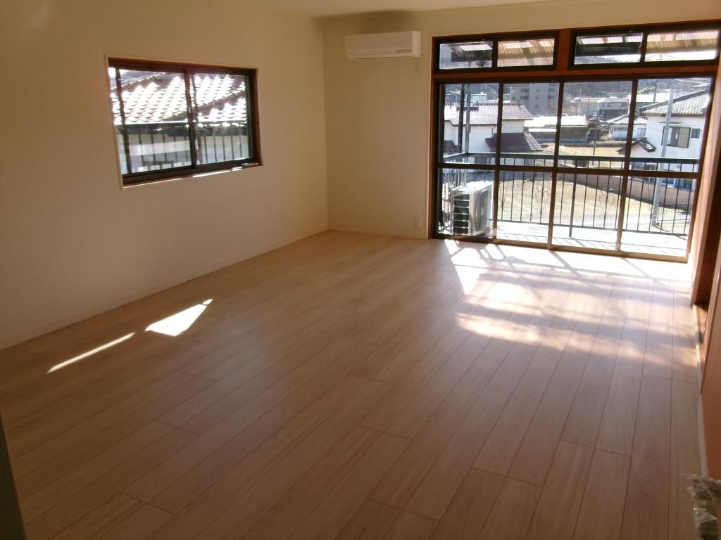 Renovated 4LDK House in Annaka, Gunma – 132 sqm - Thumbnail 3