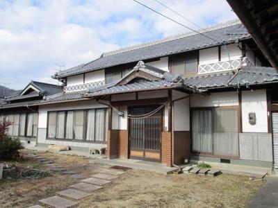 Traditional 9SLDK Home with Agricultural Land in Akaiwa City — Image 4, Akaiwa, Okayama