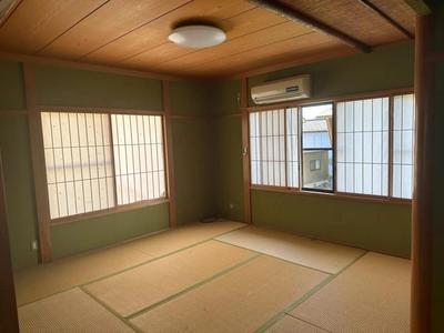 Spacious Two-Story House for Sale in Echizen, Fukui — Image 4, Echizen, Fukui