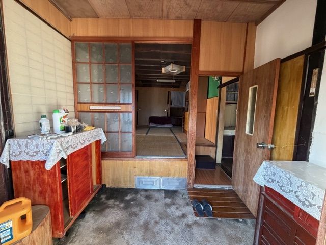3-Bedroom Single-Story House on Large Corner Lot in Kitaibaraki - Thumbnail 4