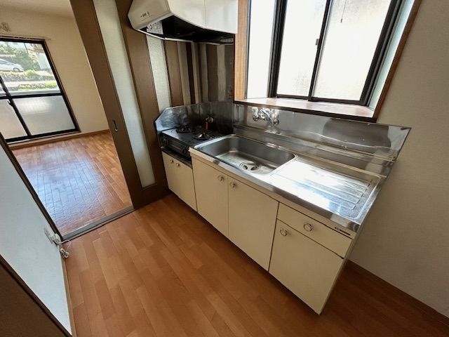 1K Apartment for Rent Near JR Sakawa Station, Kochi - Thumbnail 2