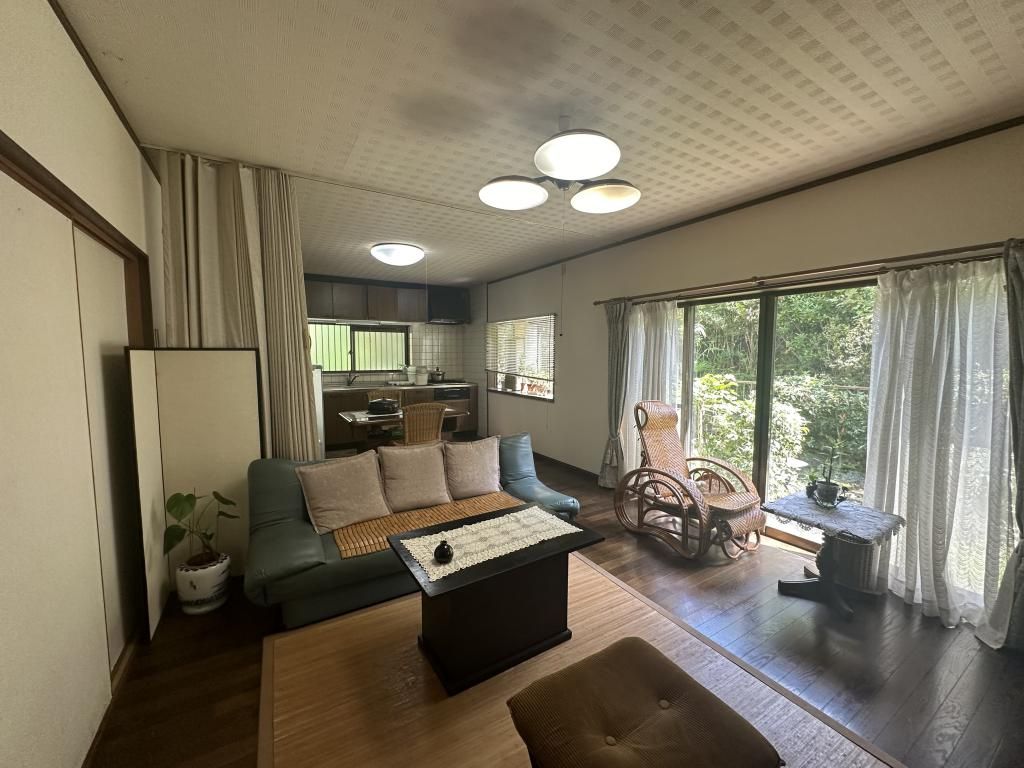 4LDK Detached House for Sale in Kyotamba, Kyoto - Thumbnail 2