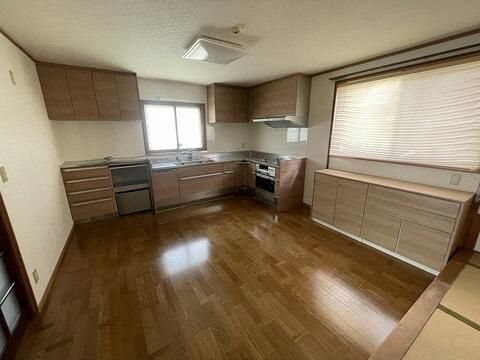 Traditional 7LDK House in Takaoka with Tea Room - Thumbnail 2