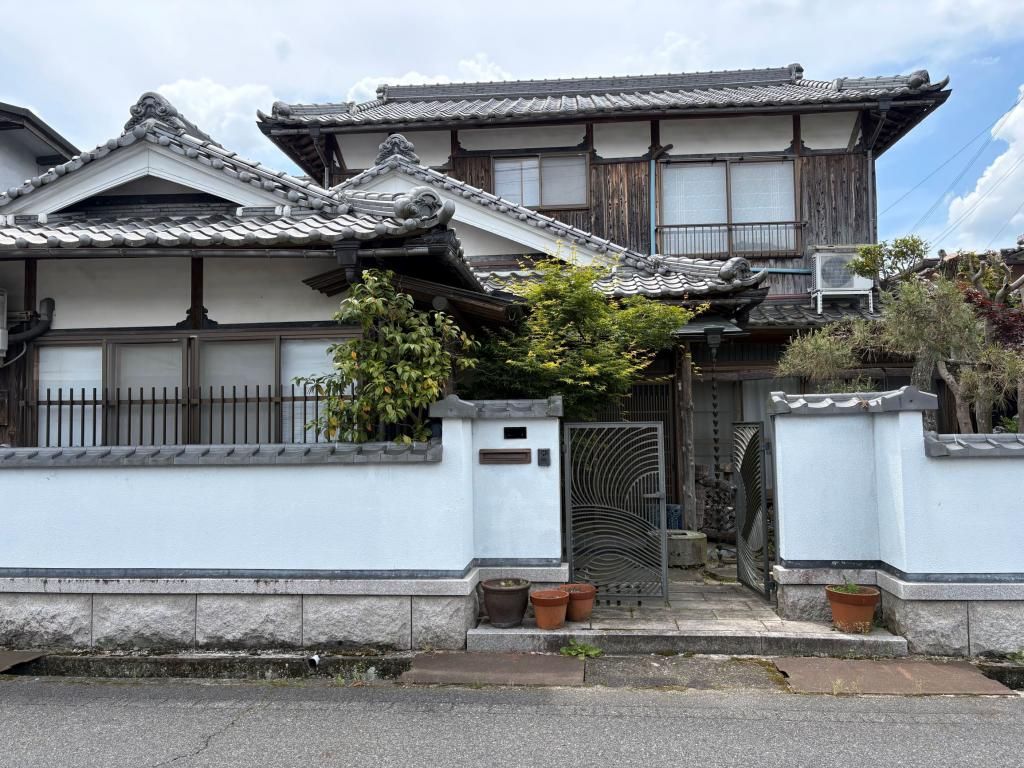 8DK Detached House for Sale in Kamigori, Hyogo – 142m² - Thumbnail 2