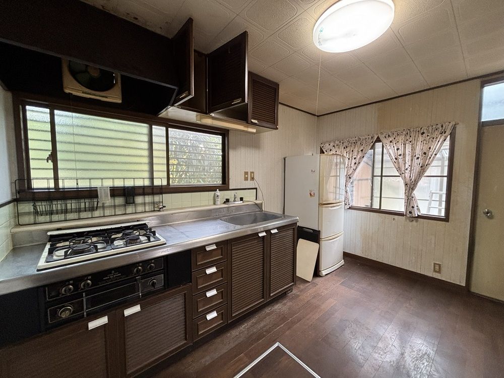 Resale 7DK House in Koka City, Shiga Prefecture - Thumbnail 2