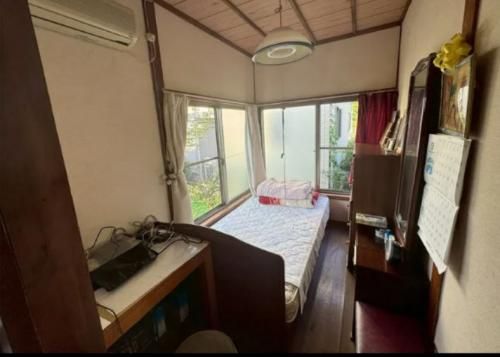 4K Wooden House on 330sqm Corner Plot in Oita City - Thumbnail 2