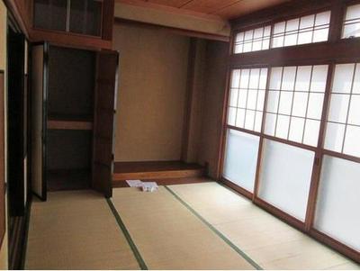 Spacious 3-Story House in Ojiya City - 174m² with Shop Space — Image 4, Ojiya, Niigata