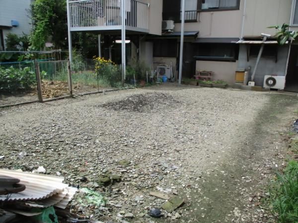 3-Story 7K House for Sale with Garden in Ozu, Ehime - Thumbnail 2