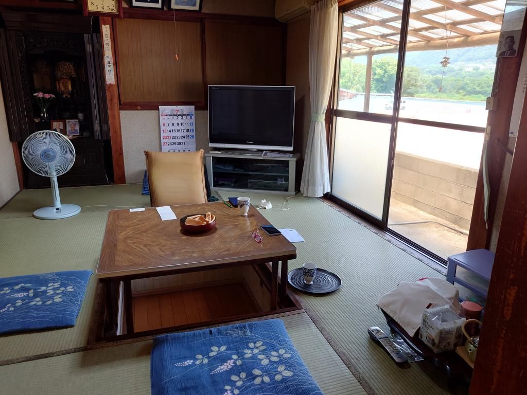 8DK Riverside House for Sale in Miyoshi City, Tokushima - Thumbnail 3
