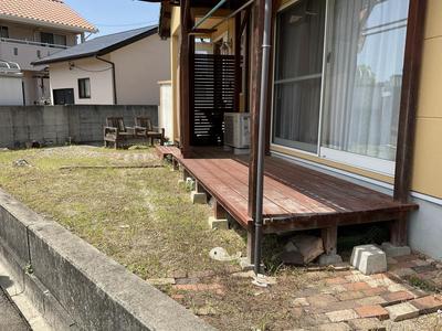 4LDK House in Tobe Town with South-Facing Garden — Image 2, Tobe, Ehime