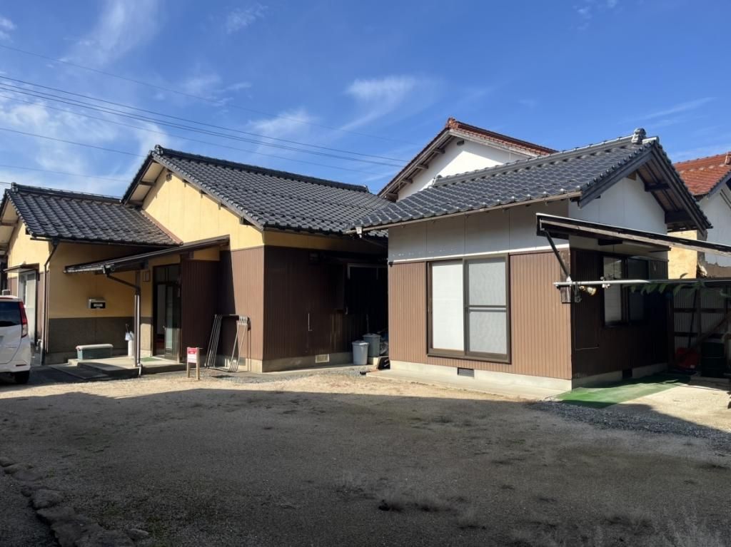 4DK Single-Story House with Large Garden in Nambu, Tottori - Thumbnail 3