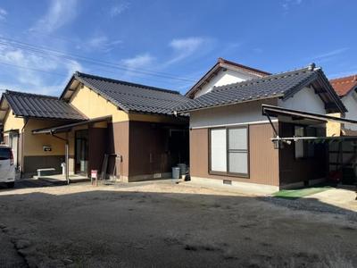 4DK Single-Story House with Large Garden in Nambu, Tottori — Image 7, Nanbu, Tottori