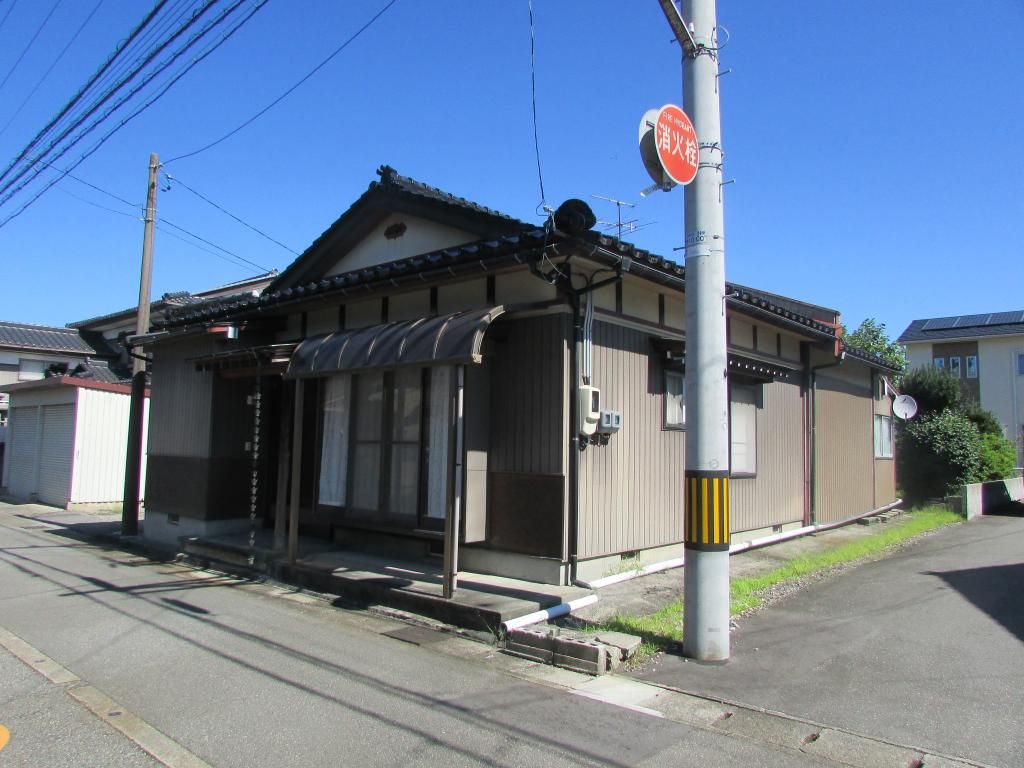 Traditional Tea House with Garden Plot for Sale in Kamiichi, Toyama - Thumbnail 2