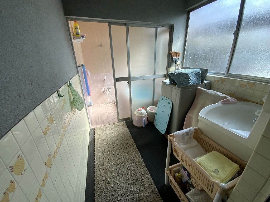 7DK Detached House on 790 sqm Land in Iwakuni, Yamaguchi - Thumbnail 4