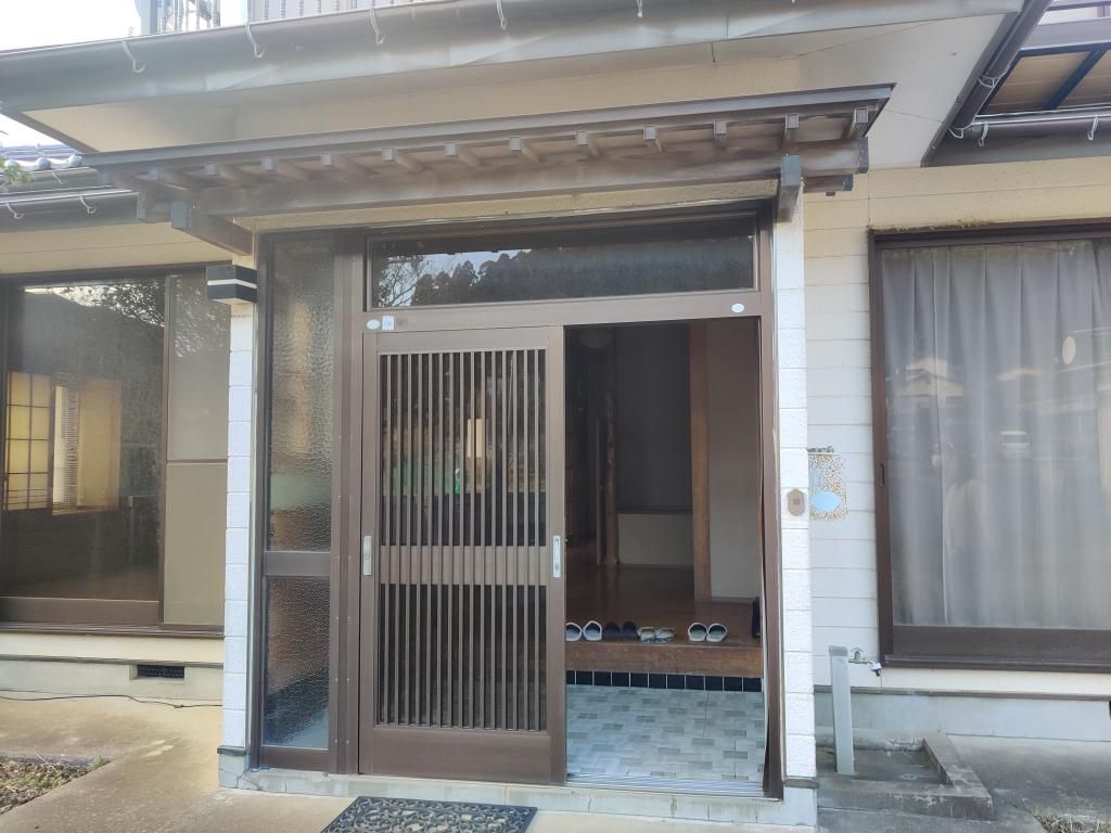 Spacious Coastal House with Guest Unit in Ishinomaki, Miyagi - Thumbnail 4