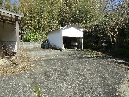 2LDK Countryside Home with Large Garden in Kit-suki, Oita - Thumbnail 4