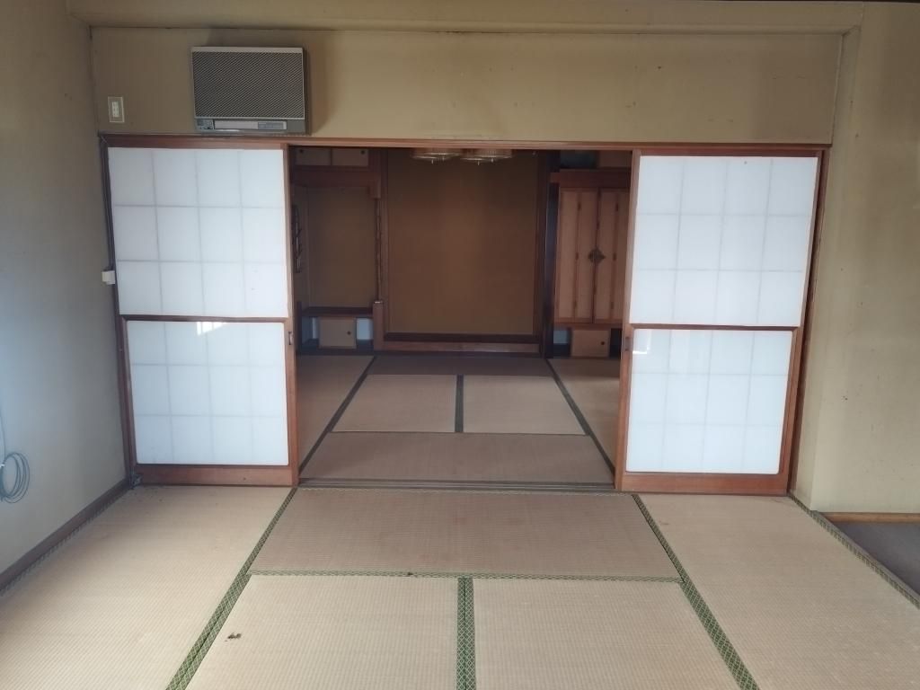 7LDK Vacant House for Sale in Sanjo City, Niigata - Thumbnail 2
