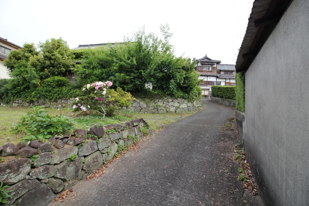 Renovated Akiya with Farmland in Uto, Kumamoto - Thumbnail 3