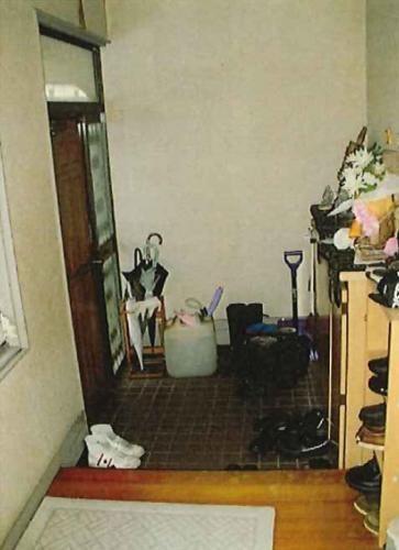 1979 4K Detached House on 880sqm Corner Plot in Uozu, Toyama — Image 1, Uozu, Toyama