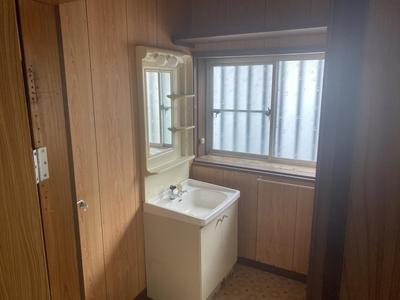 Cozy 1974 Home in Tainai, Niigata - 227.63㎡ Land — Image 3, Tainai, Niigata