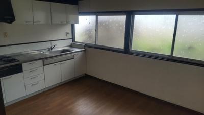 Traditional Japanese House in Akaiwa - 5K Home with Large Parking — Image 4, Akaiwa, Okayama