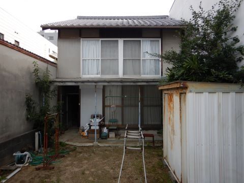 1932 Shop-House in Iyo City: 6DK with Separate Commercial Space - Thumbnail 2