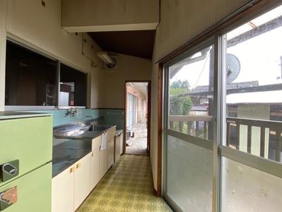 Mountain-View Home with Hall & Stage in Saiki, Oita - Akiya Bank — Image 22, Saiki, Oita