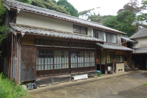 Spacious 8LDK Home with Warehouse & Land for Sale in Iki City - Main Image