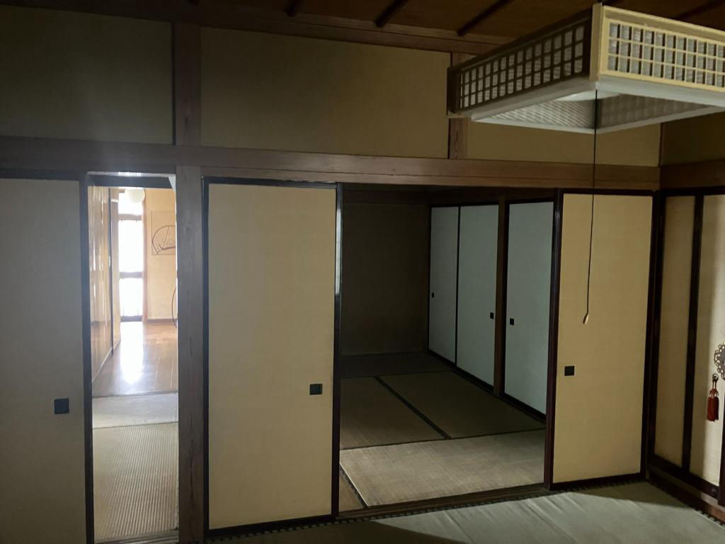 7DK House in Takaoka with 165㎡ Land - Thumbnail 4