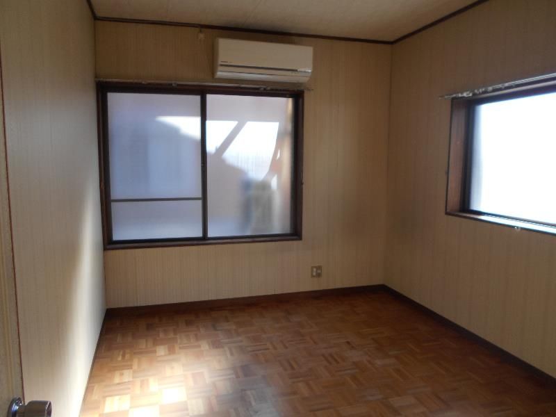 6LDK Detached House for Sale in Tsu City, Mie - Thumbnail 3