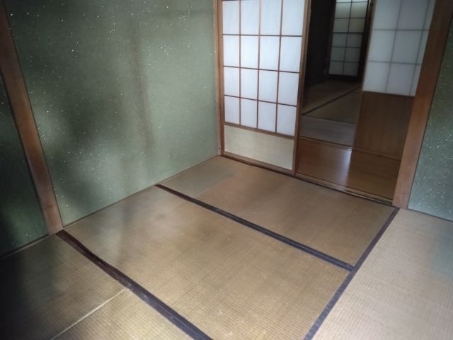 5DK Detached House for Sale in Hadano, Kanagawa | 470sqm Land - Thumbnail 3