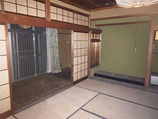 4LDK Fixer-Upper House on 1030 sqm Land in Nara Countryside - Thumbnail 2