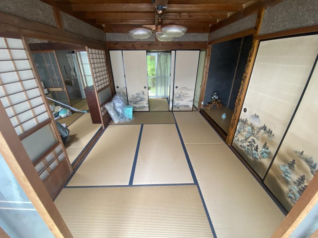 5DK Countryside House in Gujo with Field and Mountain Views - Thumbnail 3