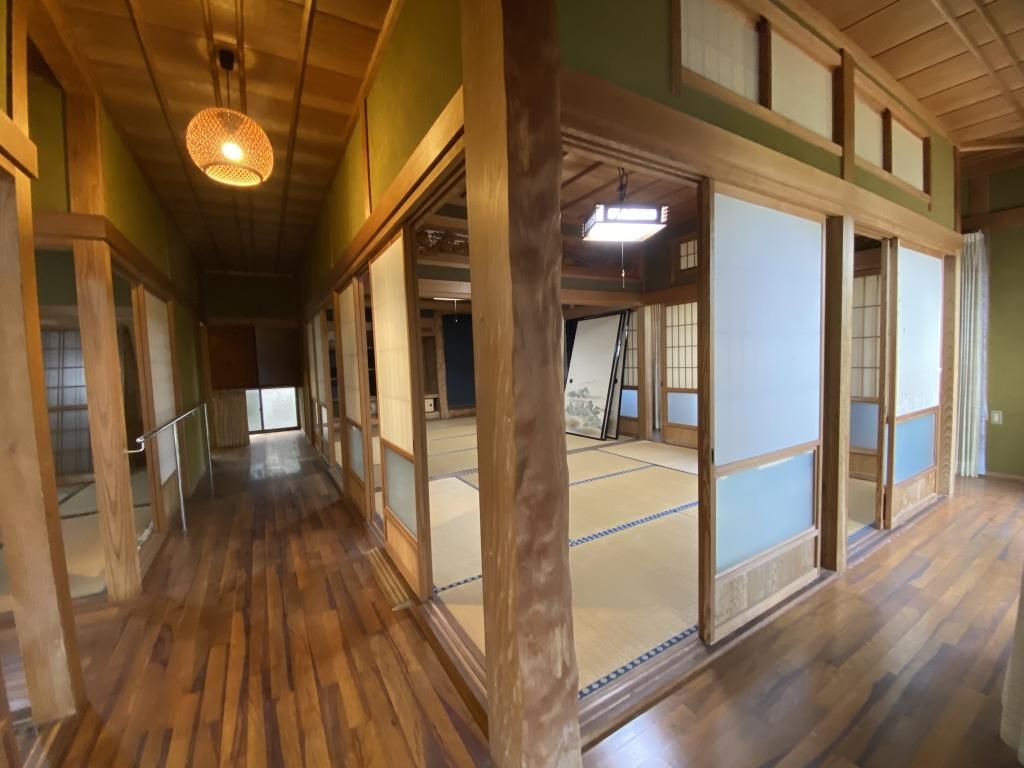 6LDK Traditional Japanese House for Sale in Kushima, Miyazaki - Thumbnail 4