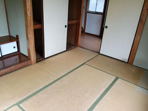 Renovated 3LDK House with Garden for Rent in Hadano, Kanagawa - Thumbnail 3