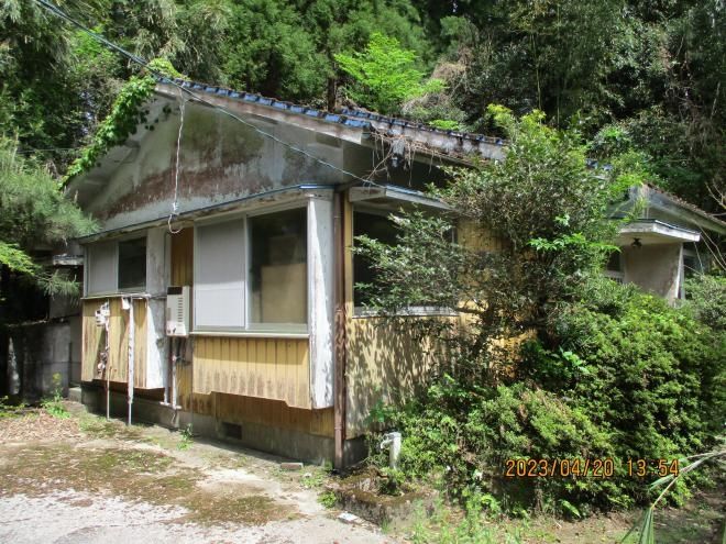 5K House for Sale in Kirishima, Kagoshima - 600m² Land - Thumbnail 2