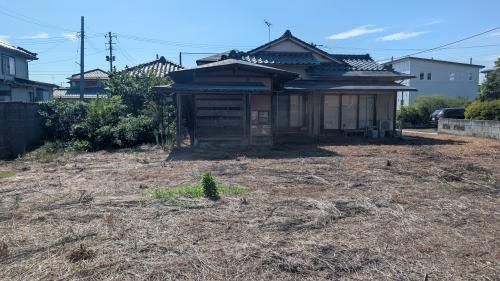 Vacant Lot with Old 7SLDK House for Sale in Sanjo, Niigata - Thumbnail 2