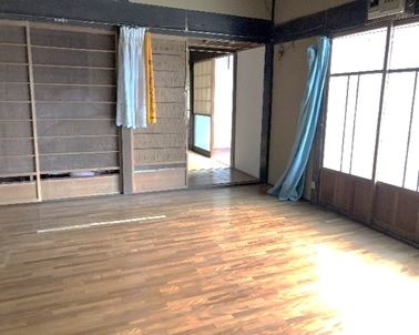 5LDK Traditional House for Sale in Hita, Oita - Thumbnail 3