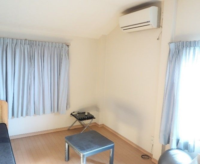 6LDK Rental House in Quiet Tokushima Neighborhood - Thumbnail 3