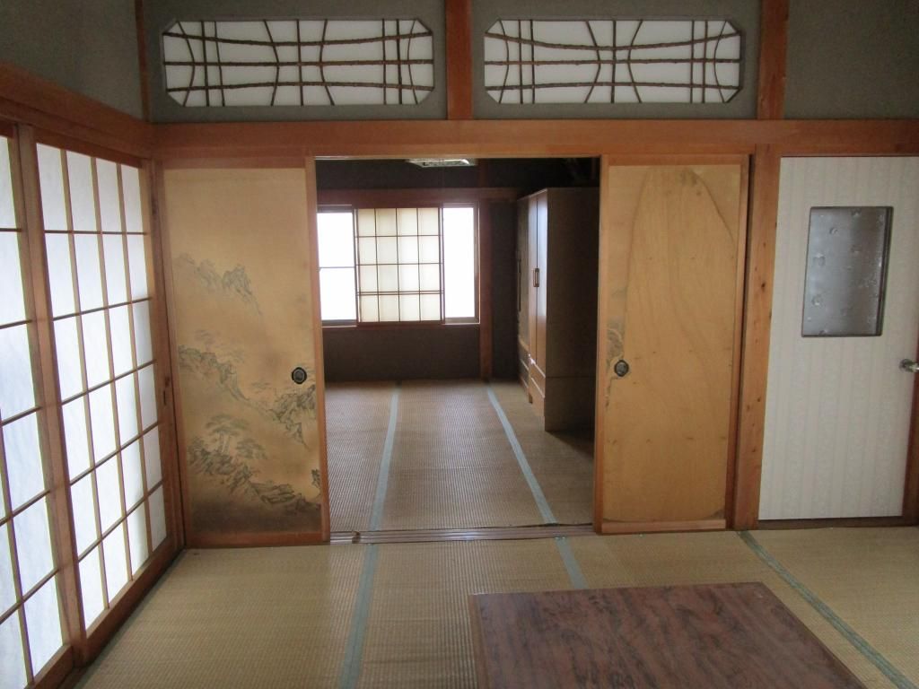 Compact 3DK Akiya House for Sale in Sanjo, Niigata - Thumbnail 4