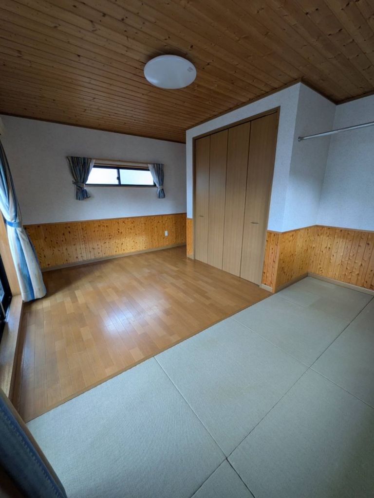 4SLDK House for Sale in Uwacho, Seiyo City, Ehime - Thumbnail 3